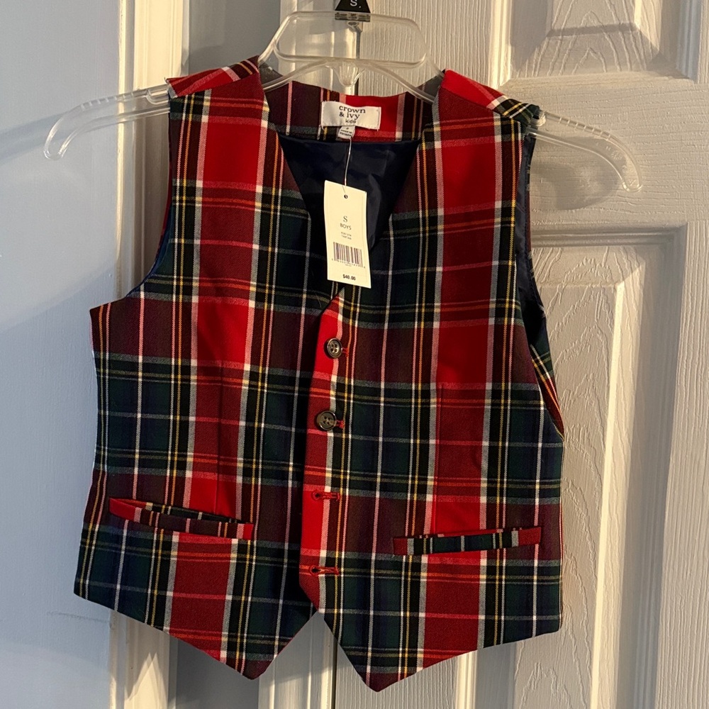 Crown & Ivy Kids Plaid Vest in Red and Blue